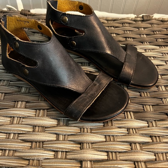Bed Stu Shoes Bedstu Leather Sandals Poshmark